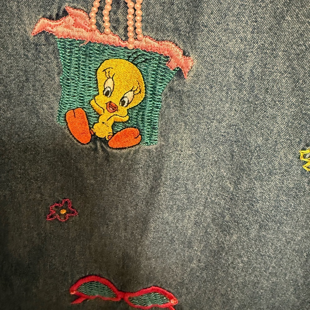 Vintage Warner Bro Studio Tweety Bird Denim Button Up - Picture 3 of 7